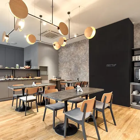 Cotton House *