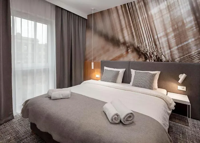 Cotton House * 罗兹